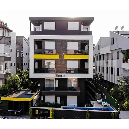 Aparthotel Stile Family 5*