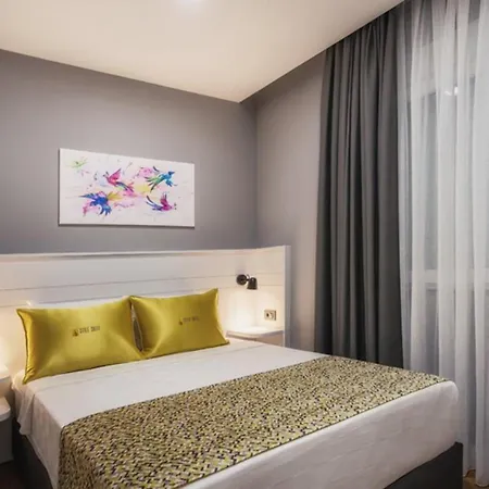 Aparthotel Stile Family 5*