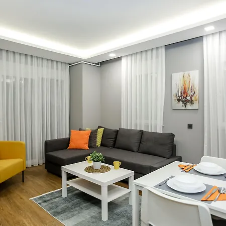 Lägenhetshotell Stile Family 4*