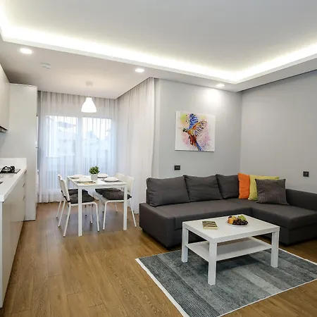 Lägenhetshotell Stile Family 4*