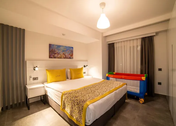 Stile Family Aparthotel 4*
