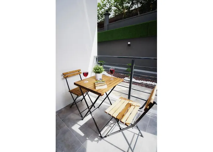 Aparthotel Stile Family 4*