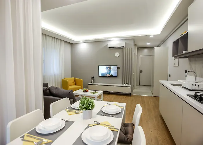 Aparthotel Stile Family 4*