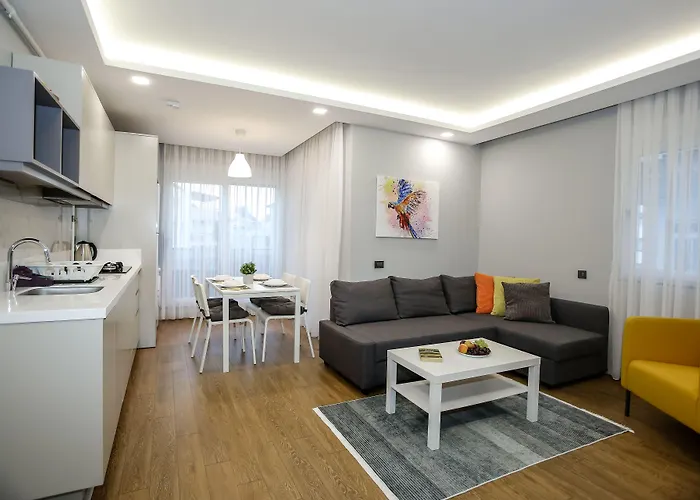 Aparthotel Stile Family 4*